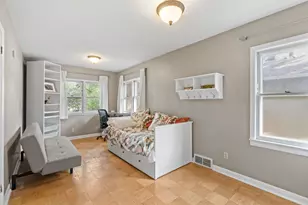 441 Saratoga Street S, Saint Paul, MN 55105 - Photo 17