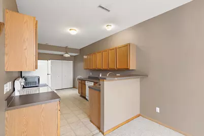 720 Princeton Avenue, Shakopee, MN 55379 - Photo 13