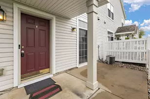 720 Princeton Ave, Shakopee, MN 55379 - Photo 5