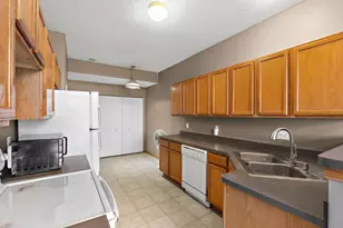 720 Princeton Ave, Shakopee, MN 55379 - Photo 15