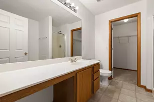 720 Princeton Ave, Shakopee, MN 55379 - Photo 21