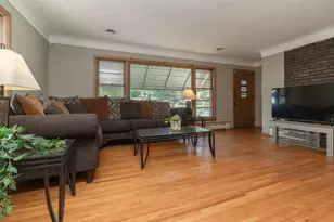 1751 Larpenteur Ave E, Maplewood, MN 55109 - Photo 3