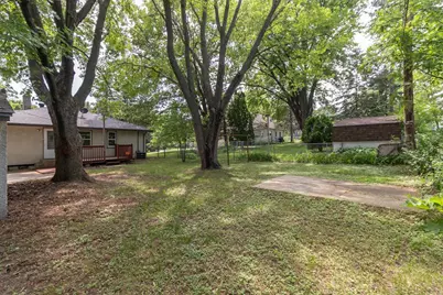 1751 Larpenteur Avenue E, Maplewood, MN 55109 - Photo 17
