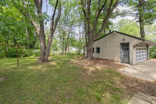 1751 Larpenteur Ave E, Maplewood, MN 55109 - Photo 15