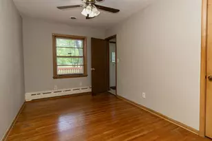 1751 Larpenteur Ave E, Maplewood, MN 55109 - Photo 11