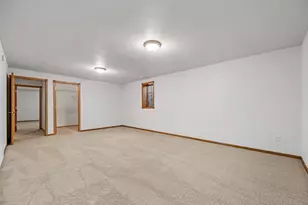 766 36th St S, Moorhead, MN 56560 - Photo 35
