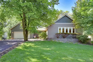 140 Dahlia St, Mahtomedi, MN 55115 - Photo 1