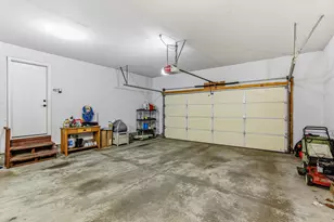 140 Dahlia St, Mahtomedi, MN 55115 - Photo 51