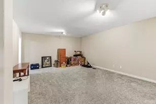140 Dahlia St, Mahtomedi, MN 55115 - Photo 41