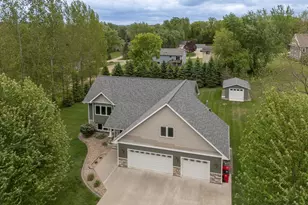 703 7th St W, Mantorville, MN 55955 - Photo 3