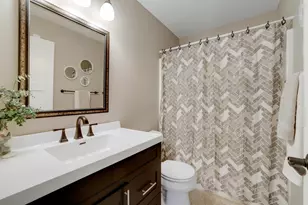 881 Kimberly Ln, Chanhassen, MN 55317 - Photo 25