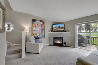 881 Kimberly Lane, Chanhassen, MN 55317 - Photo 7