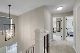 881 Kimberly Ln, Chanhassen, MN 55317 - Photo 17