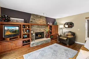 689 Havenhill Rd, Eagan, MN 55123 - Photo 15