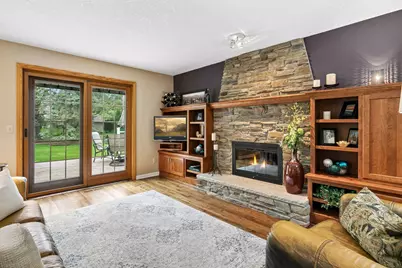689 Havenhill Road, Eagan, MN 55123 - Photo 19