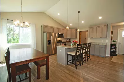 1257 Pinewood Trail, New Richmond, WI 54017 - Photo 3