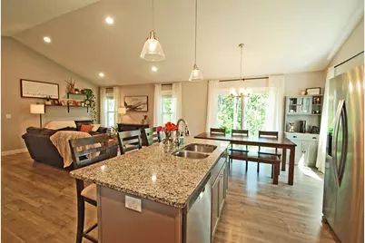 1257 Pinewood Trail, New Richmond, WI 54017 - Photo 5
