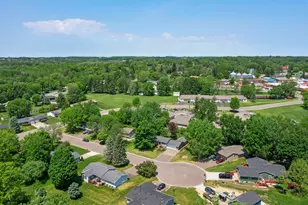305 Spruce Dr, Woodville, WI 54028 - Photo 3
