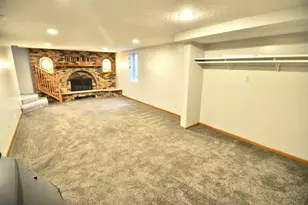 915 Fuller St S, Shakopee, MN 55379 - Photo 13