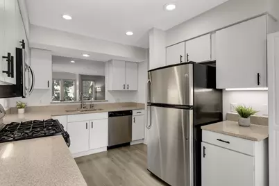 826 Summit Avenue, Minneapolis, MN 55403 - Photo 11