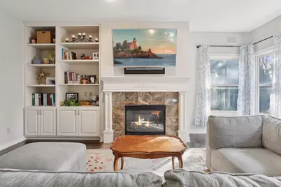 323 Saint Annes Parkway, Hudson, WI 54016 - Photo 11