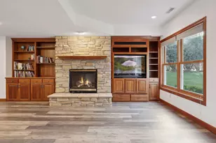 323 St Anne's Pkwy, Hudson, WI 54016 - Photo 39