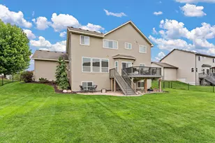 20693 Frost Ct, Lakeville, MN 55044 - Photo 5