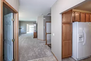 20600 Cypress Dr, Farmington, MN 55024 - Photo 9