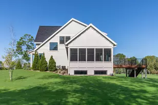 1424 Fairacre Ln SW, Willmar, MN 56201 - Photo 9