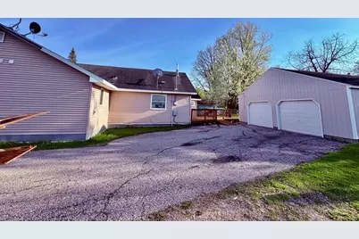 1118 11th Avenue, International Falls, MN 56649 - Photo 25