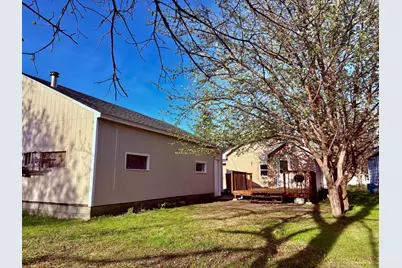1118 11th Avenue, International Falls, MN 56649 - Photo 3