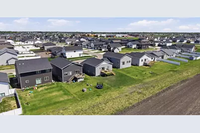 2600 74th Avenue S, Fargo, ND 58104 - Photo 23