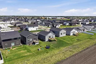 2600 74th Avenue S, Fargo, ND 58104 - Photo 23
