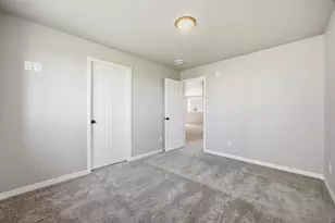 2600 74th Avenue S, Fargo, ND 58104 - Photo 13