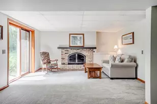 15841 N Hillcrest Ct, Eden Prairie, MN 55346 - Photo 41