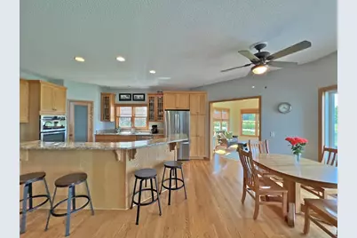 2996 Fairway Drive, Chaska, MN 55318 - Photo 9