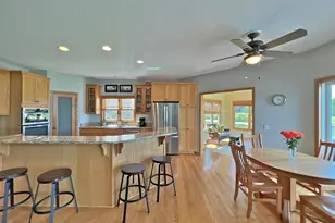 2996 Fairway Dr, Chaska, MN 55318 - Photo 9