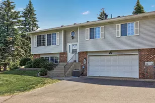 4450 Clover Ln, Eagan, MN 55122 - Photo 3