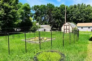 206 E Broadway St, Starbuck, MN 56381 - Photo 27