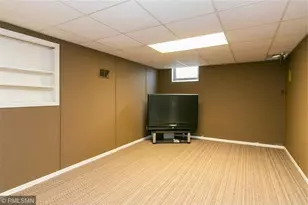 2752 Brunswick Ave S, Saint Louis Park, MN 55416 - Photo 25