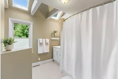 2752 Brunswick Avenue S, Saint Louis Park, MN 55416 - Photo 15