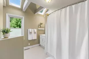 2752 Brunswick Ave S, Saint Louis Park, MN 55416 - Photo 17