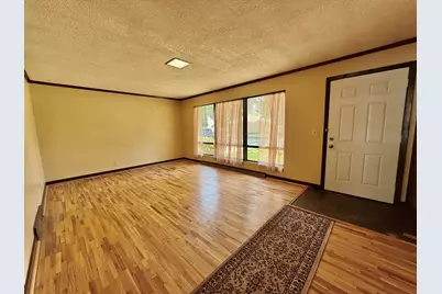 1201 Frank Hall Drive, Albert Lea, MN 56007 - Photo 7