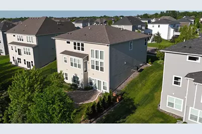 10321 Louisiana Avenue N, Brooklyn Park, MN 55445 - Photo 3