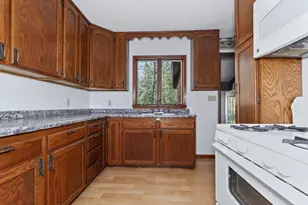 41102 Shoal Lake Rd, Nashwauk, MN 55769 - Photo 9