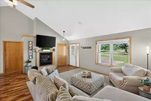 10366 80th Ave, Milaca, MN 56353 - Photo 5