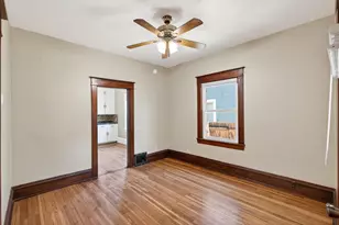 1041 Magnolia Ave E, Saint Paul, MN 55106 - Photo 9