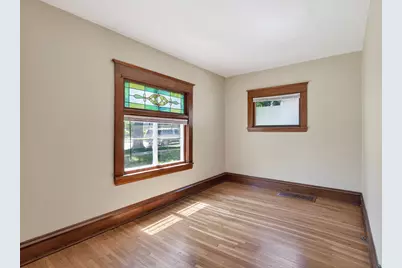 1041 Magnolia Avenue E, Saint Paul, MN 55106 - Photo 11