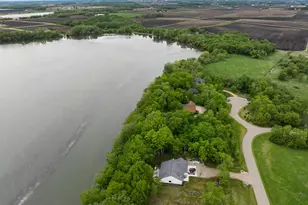 37618 Sugar Maple Ln, Montgomery, MN 56069 - Photo 3