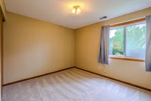 1225 Ferndale St N, Maplewood, MN 55119 - Photo 17